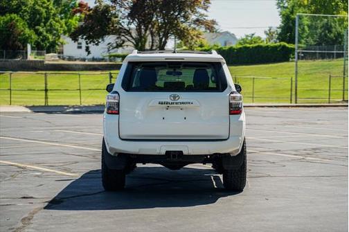 2014 Toyota 4Runner SR5