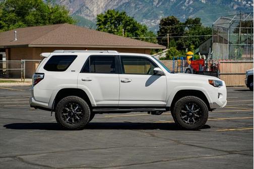 2014 Toyota 4Runner SR5