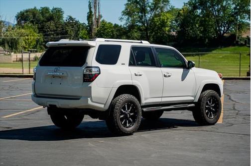 2014 Toyota 4Runner SR5