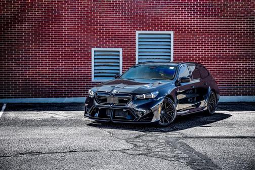 Black Sapphire Metallic 2026 BMW M5 Base