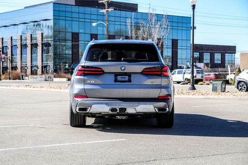 2026 BMW X5 PHEV xDrive50e
