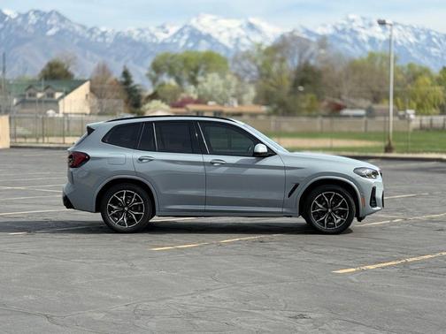 Gray Metallic 2023 BMW X3 xDrive30i