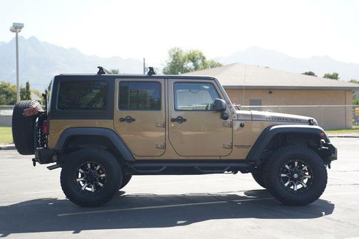 Copper Brown Pearlcoat 2015 Jeep Wrangler Unlimited Rubicon