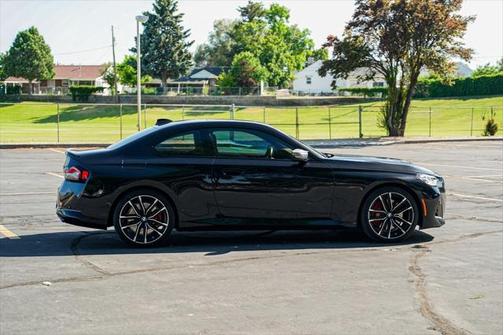 2022 BMW M240 i xDrive