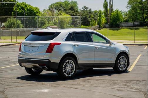 2017 Cadillac XT5 Platinum