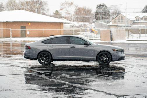 2024 Honda Accord Hybrid Sport-L