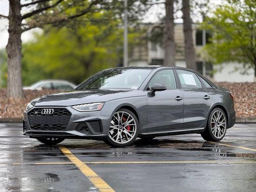 Daytona Gray Pearl Effect 2021 Audi S4 3.0T Premium