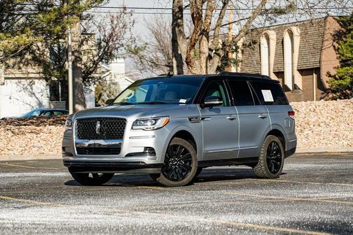 2023 Lincoln Navigator Black Label