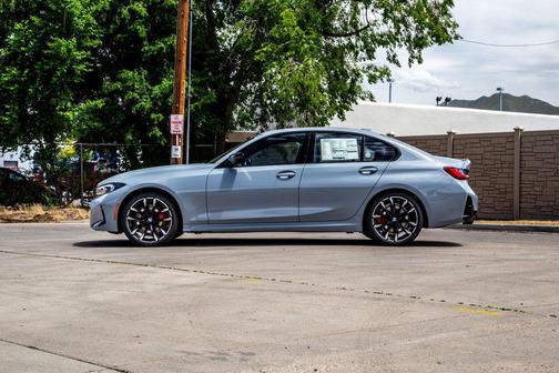 Brooklyn Grey Metallic 2026 BMW 330 xDrive
