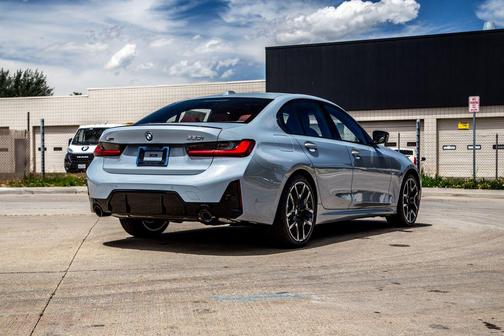 Brooklyn Grey Metallic 2026 BMW 330 xDrive