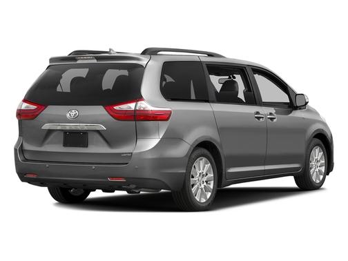 Silver Sky Metallic 2017 Toyota Sienna XLE