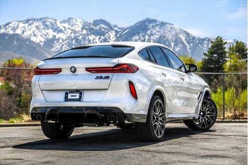 2025 BMW X6 M Base
