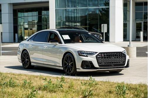 2023 Audi S8 4.0T