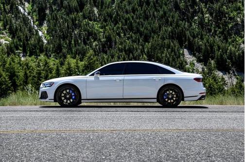 2023 Audi S8 4.0T