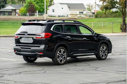 2024 Subaru Ascent Touring 7-Passenger
