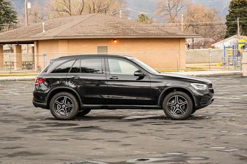 2021 Mercedes-Benz GLC 300 4MATIC