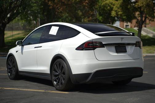 Pearl White Multi-Coat 2022 Tesla Model X Dual Motor All-Wheel Drive