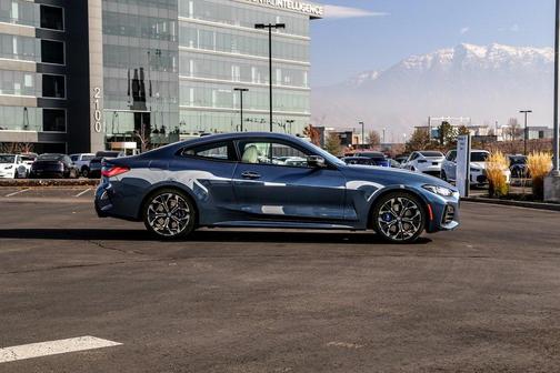 2025 BMW 430 i xDrive