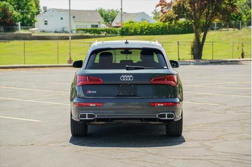 2018 Audi SQ5 3.0T Premium Plus