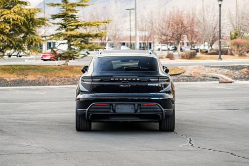 2024 Porsche Macan 4