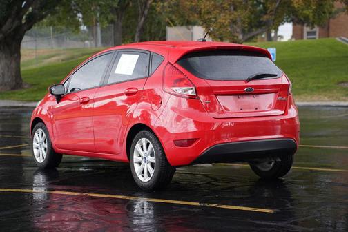 Race Red 2012 Ford Fiesta SE