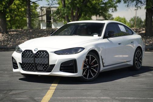 Alpine White 2024 BMW M440 i xDrive