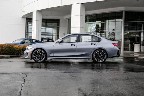 Skyscraper Grey Metallic 2026 BMW 330 xDrive NA