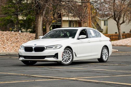 2022 BMW 530 i xDrive