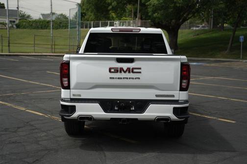 Summit White 2024 GMC Sierra 1500 Elevation