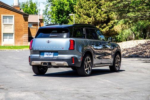 Green 2027 MINI Countryman Cooper S ALL4