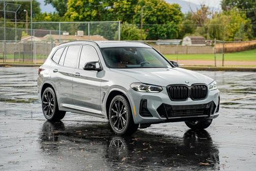 2023 BMW X3 M40i