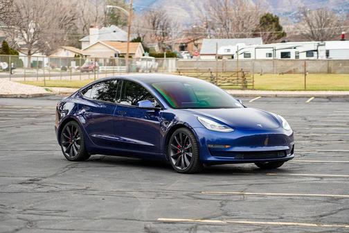2020 Tesla Model 3 Performance