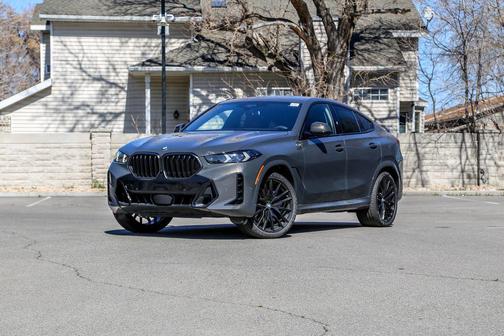 Dravit Grey Metallic 2026 BMW X6 xDrive40i