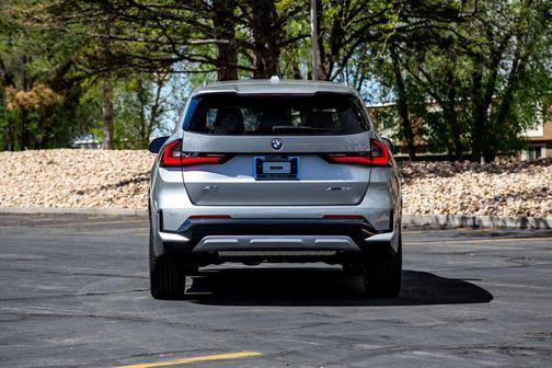 Space Silver Metallic 2026 BMW X1 xDrive28i