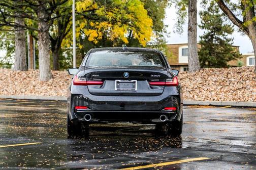 2026 BMW 330 xDrive NA