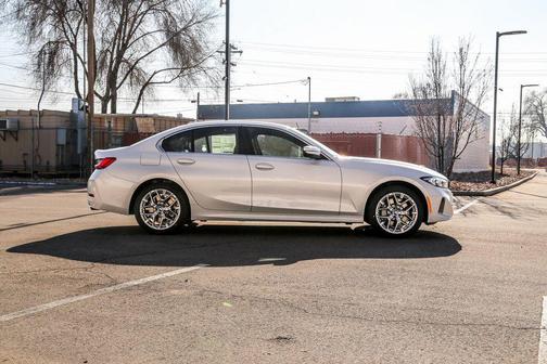 Mineral White Metallic 2026 BMW 330 xDrive NA