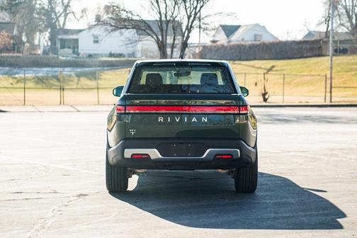 2023 Rivian R1T Adventure