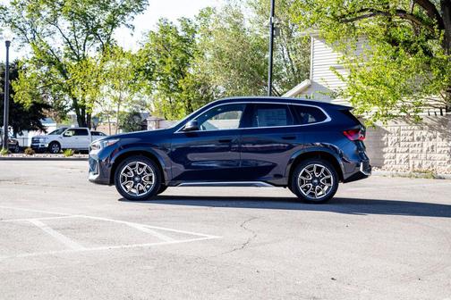 Night Dusk Blue Metallic 2026 BMW X1 xDrive28i