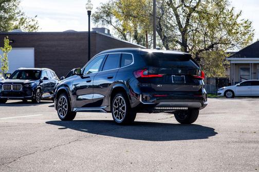 Night Dusk Blue Metallic 2026 BMW X1 xDrive28i