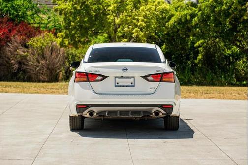 2022 Nissan Altima SR Intelligent AWD