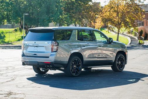 2024 Chevrolet Tahoe 4WD High Country
