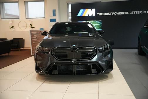 Dark Graphite Metallic 2026 BMW M5 Base