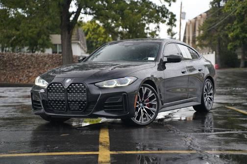 Black Sapphire Metallic 2024 BMW M440 i xDrive