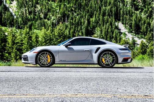 2022 Porsche 911 Turbo S