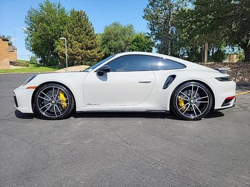 2022 Porsche 911 Turbo S
