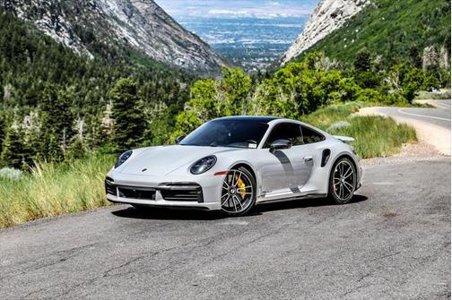 2022 Porsche 911 Turbo S