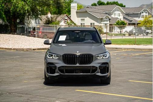 2022 BMW X5 M50i