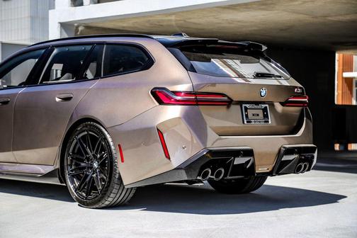 Special Order Color 2026 BMW M5 Base