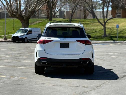 Polar White 2021 Mercedes-Benz GLE 350 4MATIC