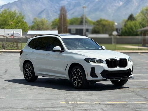 Alpine White 2023 BMW X3 xDrive30i